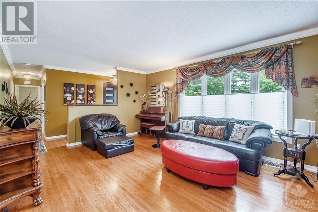 20 Canfield Road, Nepean, Ontario  K2H 5T1 - Photo 11 - 1252777