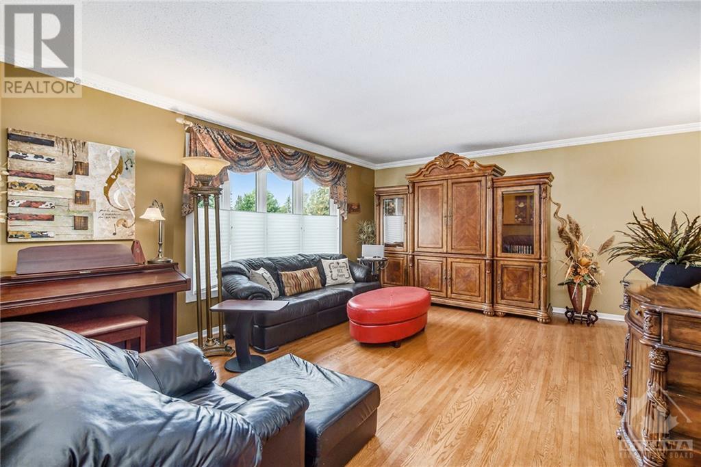 20 Canfield Road, Nepean, Ontario  K2H 5T1 - Photo 12 - 1252777