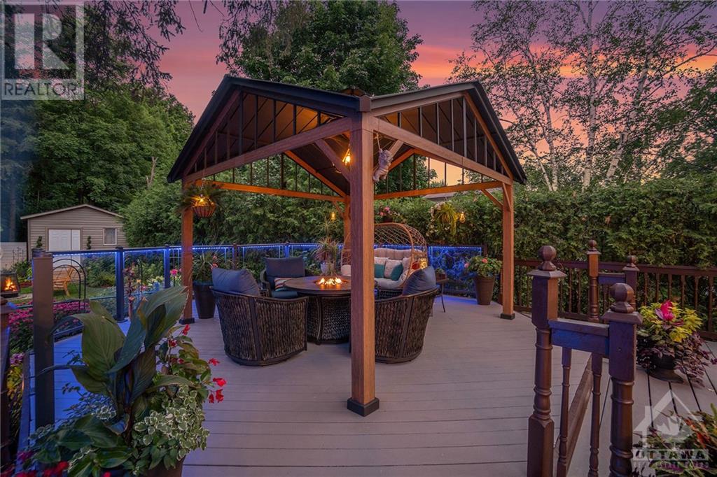 20 Canfield Road, Nepean, Ontario  K2H 5T1 - Photo 5 - 1252777