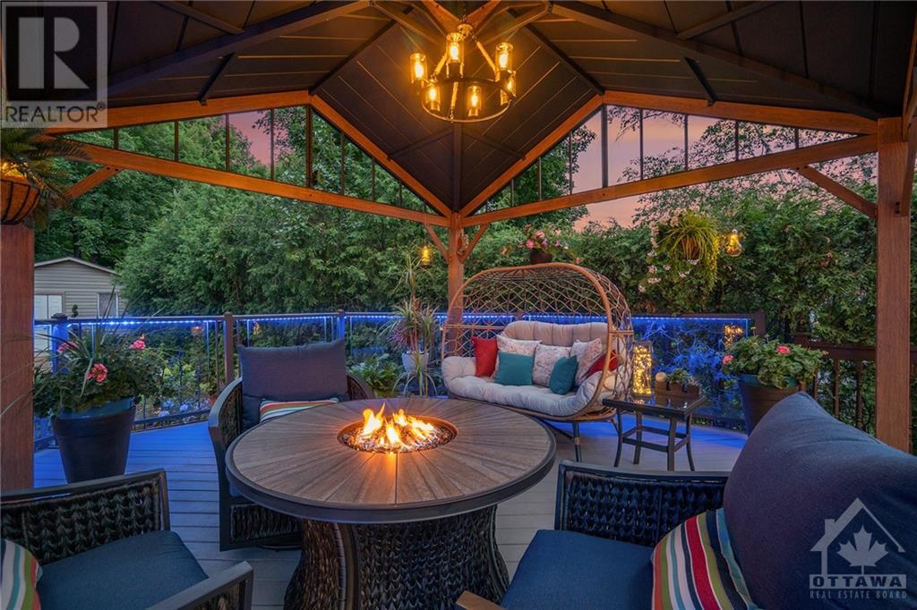 20 Canfield Road, Nepean, Ontario  K2H 5T1 - Photo 7 - 1252777