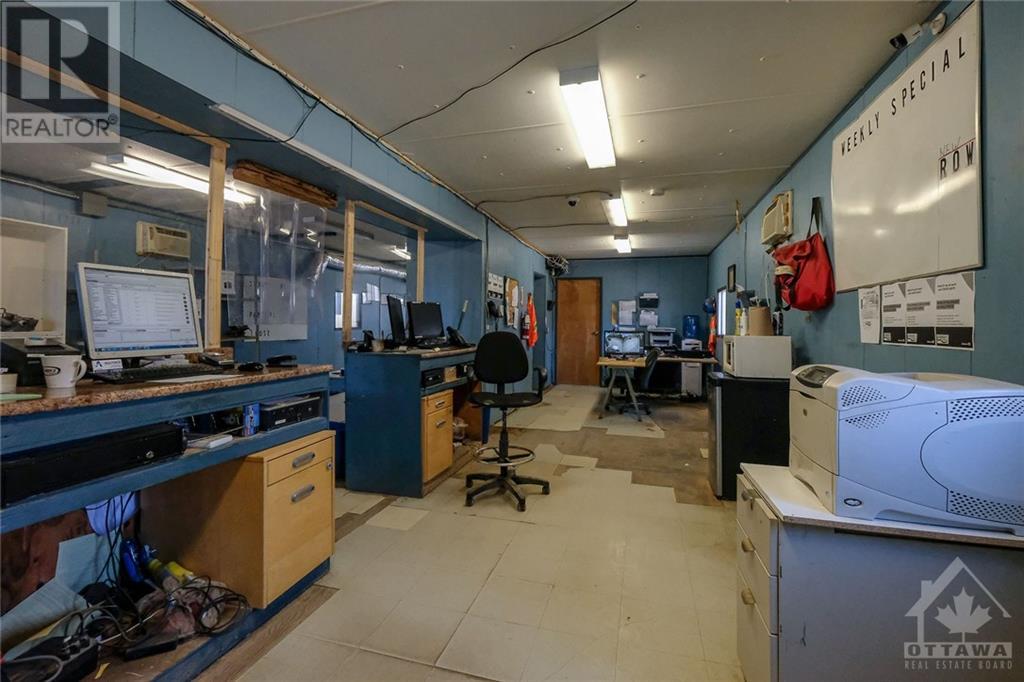 5400-5402 Old Richmond Road Road E, Ottawa, Ontario  K2R 1G7 - Photo 12 - 1252751