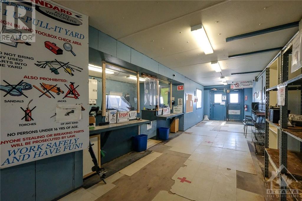 5400-5402 Old Richmond Road Road E, Ottawa, Ontario  K2R 1G7 - Photo 15 - 1252751