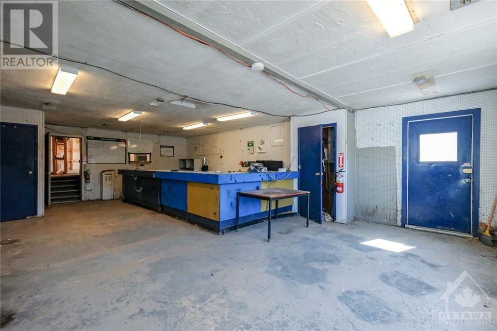 5400-5402 Old Richmond Road Road E, Ottawa, Ontario  K2R 1G7 - Photo 23 - 1252751