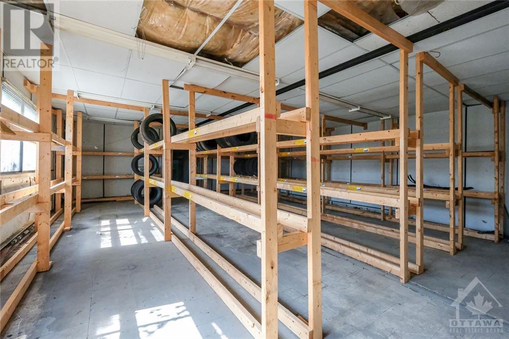 5400-5402 Old Richmond Road Road E, Ottawa, Ontario  K2R 1G7 - Photo 24 - 1252751
