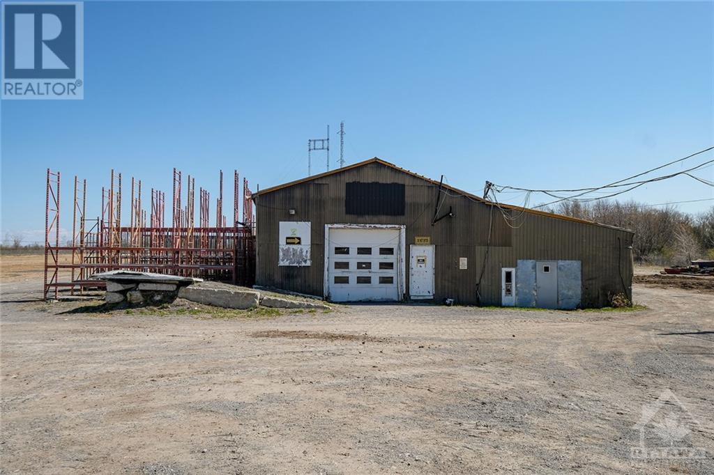 5400-5402 Old Richmond Road Road E, Ottawa, Ontario  K2R 1G7 - Photo 3 - 1252751