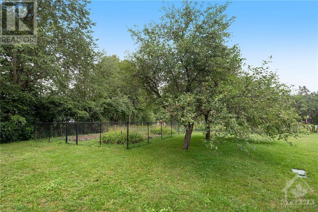 4 Muirfield Gardens, Nepean, Ontario  K2R 1B8 - Photo 25 - 1252971