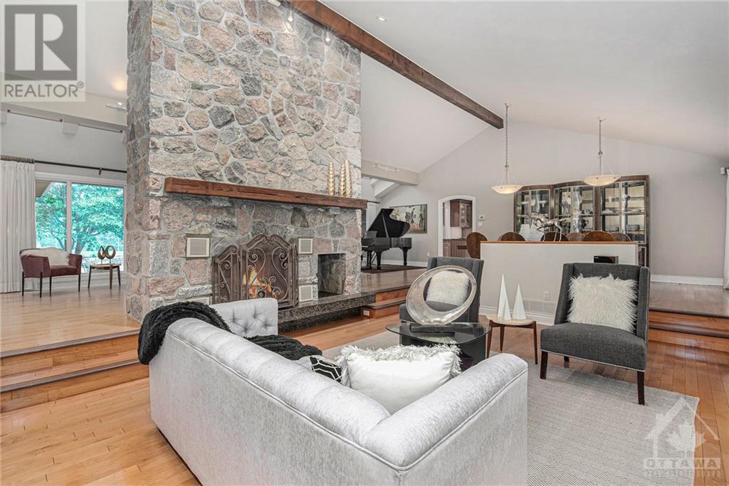 4 Muirfield Gardens, Nepean, Ontario  K2R 1B8 - Photo 3 - 1252971