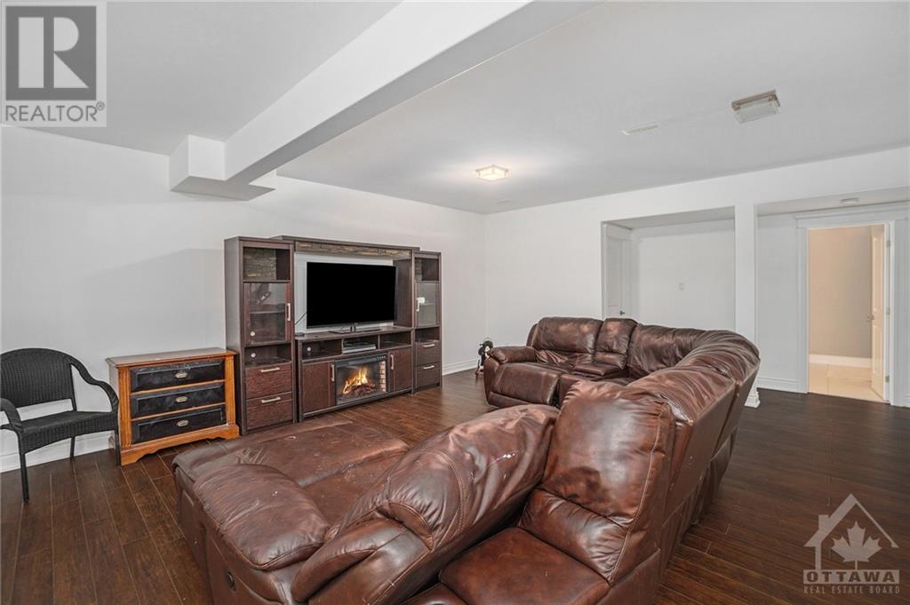 22 Kemp Drive, Gloucester, Ontario  K1T 3W9 - Photo 22 - 1253312