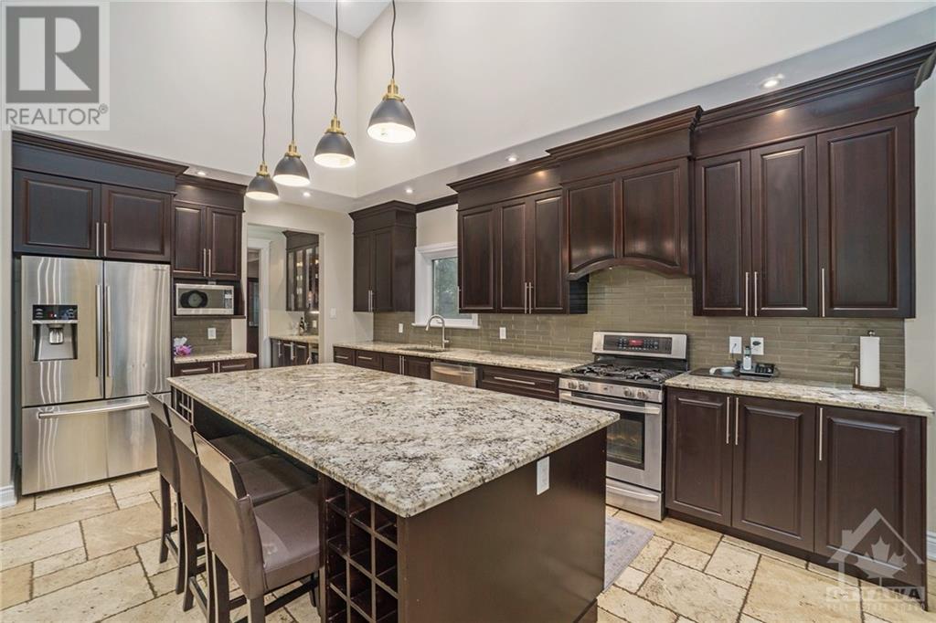 22 Kemp Drive, Gloucester, Ontario  K1T 3W9 - Photo 4 - 1253312