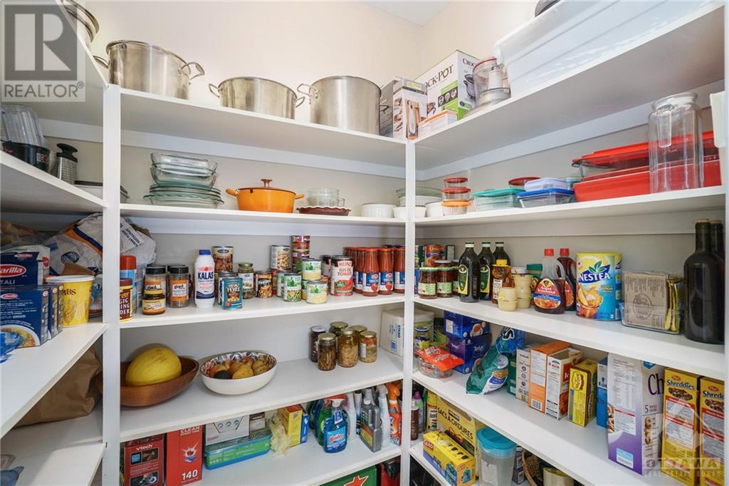 22 Kemp Drive, Gloucester, Ontario  K1T 3W9 - Photo 8 - 1253312