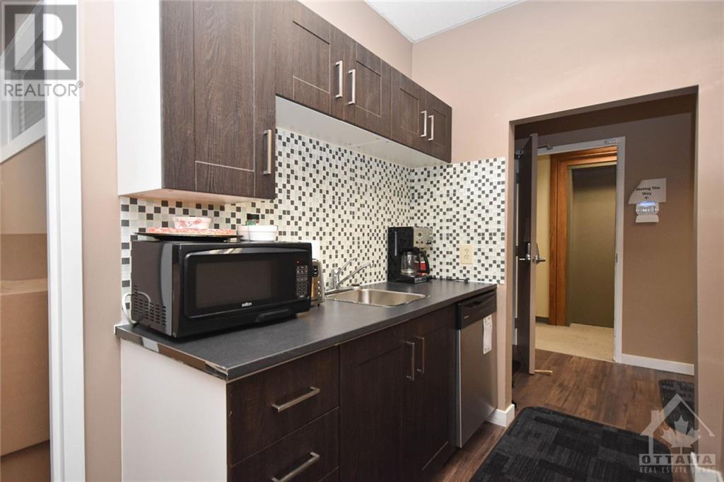 340/342 Maclaren Street Unit#301, Ottawa, Ontario  K2P 0M2 - Photo 7 - 1253213