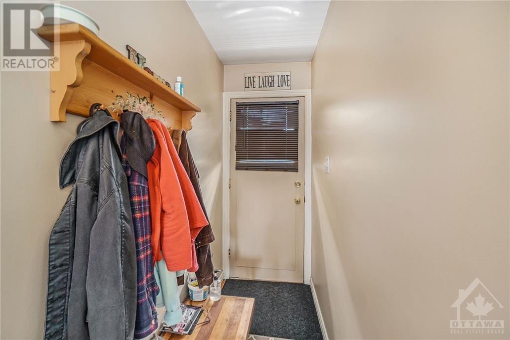 1694 Russell Road, Ottawa, Ontario  K1G 0M9 - Photo 12 - 1253291