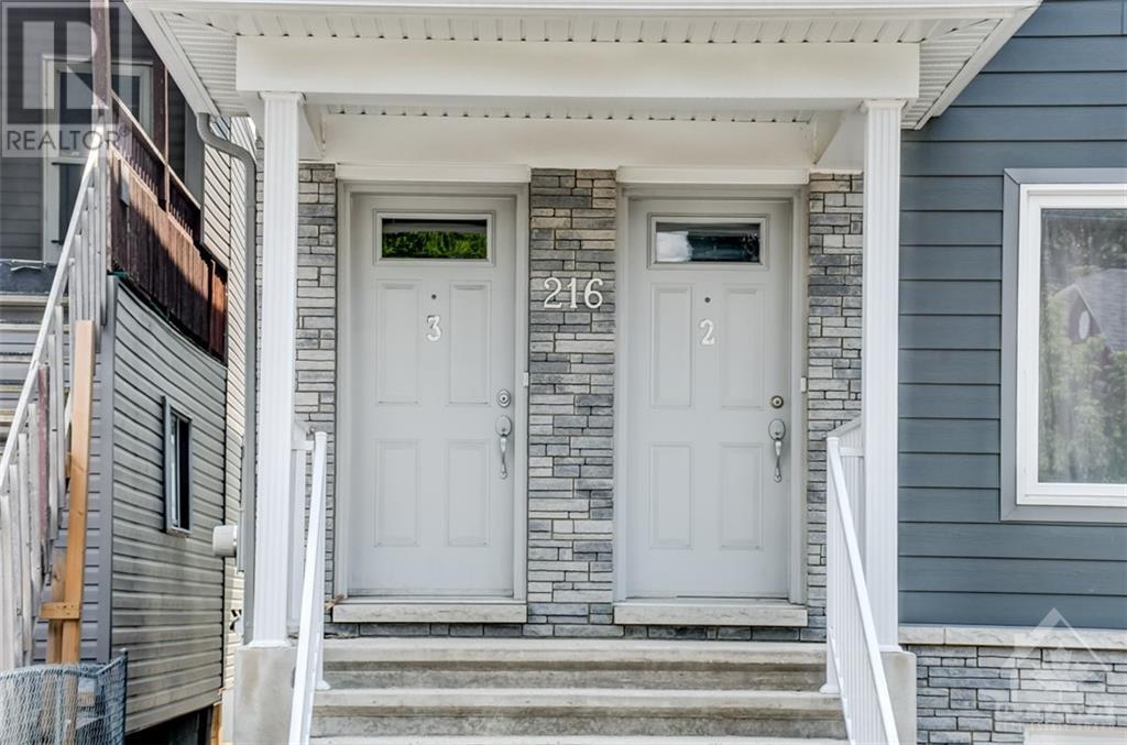 216 Carillon Street, Ottawa, Ontario  K1L 5X8 - Photo 2 - 1253715
