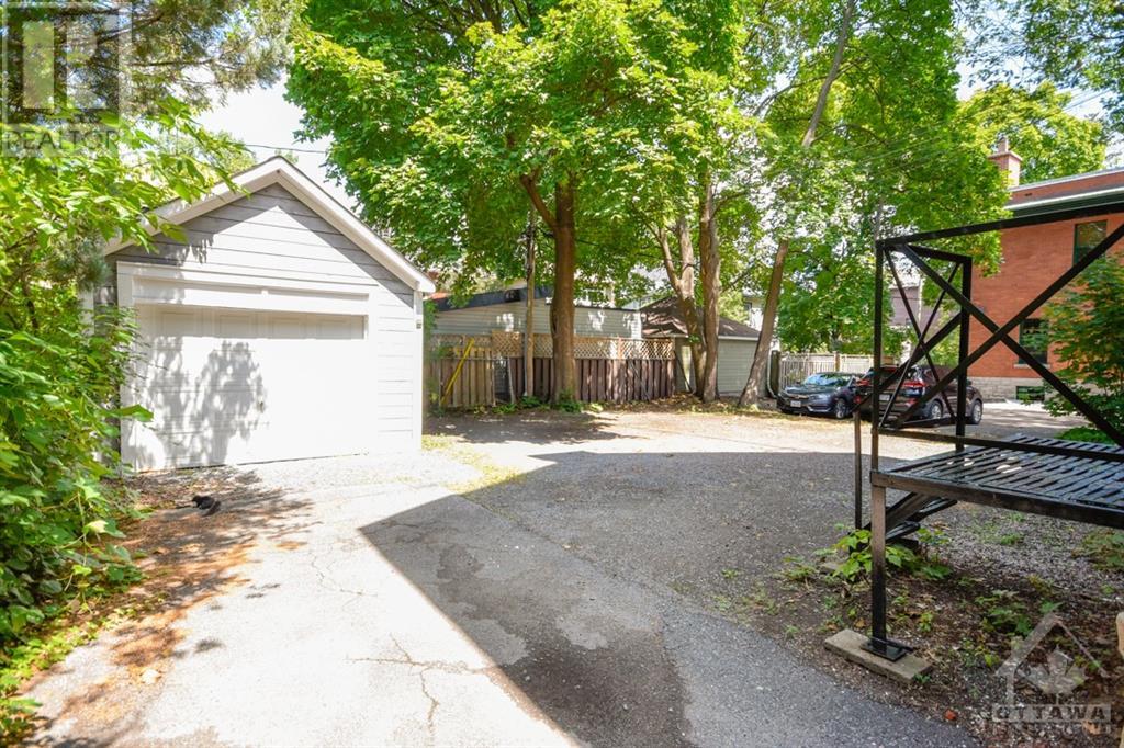 447 Daly Avenue, Ottawa, Ontario  K1N 6H6 - Photo 2 - 1253631