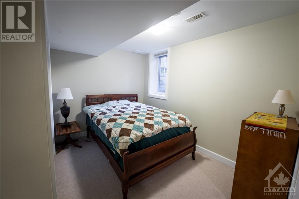 51 Drouin Avenue, Ottawa, Ontario  K1K 2A6 - Photo 24 - 1253463