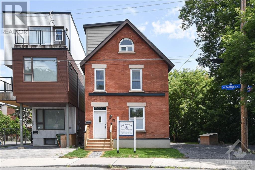 99 Concord Street N, Ottawa, Ontario  K1S 0Y7 - Photo 1 - 1255225