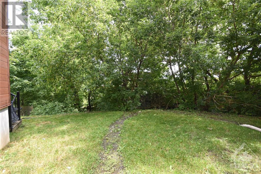 99 Concord Street N, Ottawa, Ontario  K1S 0Y7 - Photo 30 - 1255225