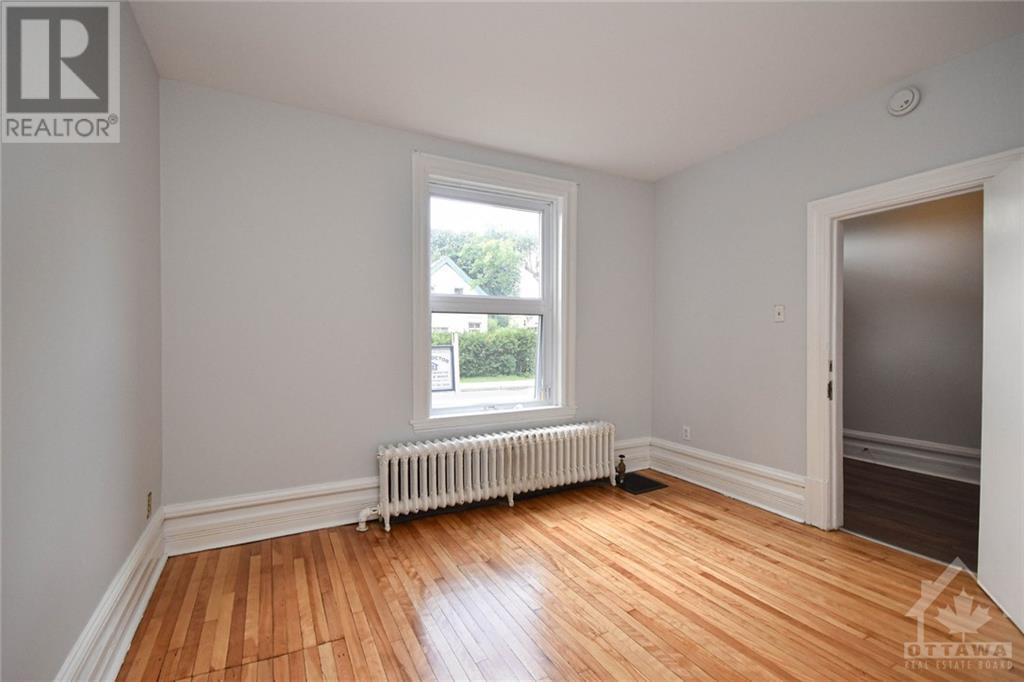 99 Concord Street N, Ottawa, Ontario  K1S 0Y7 - Photo 6 - 1255225