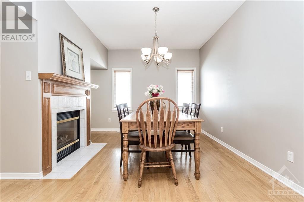 895 Scott Dupuis Way, Orleans, Ontario  K1C 7M7 - Photo 5 - 1254014