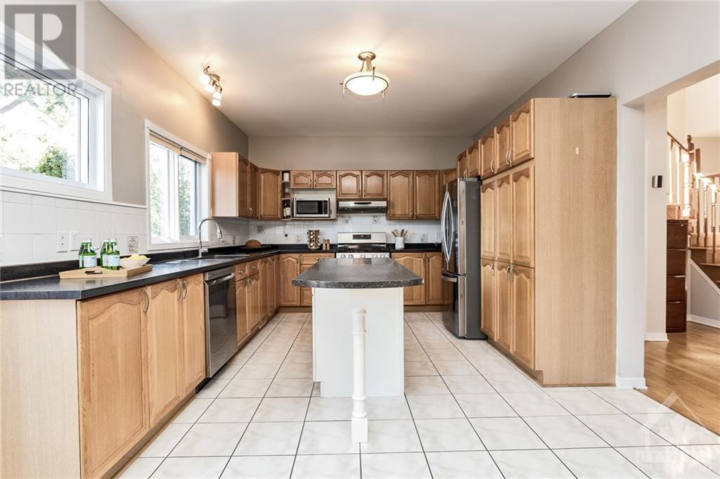 895 Scott Dupuis Way, Orleans, Ontario  K1C 7M7 - Photo 8 - 1254014