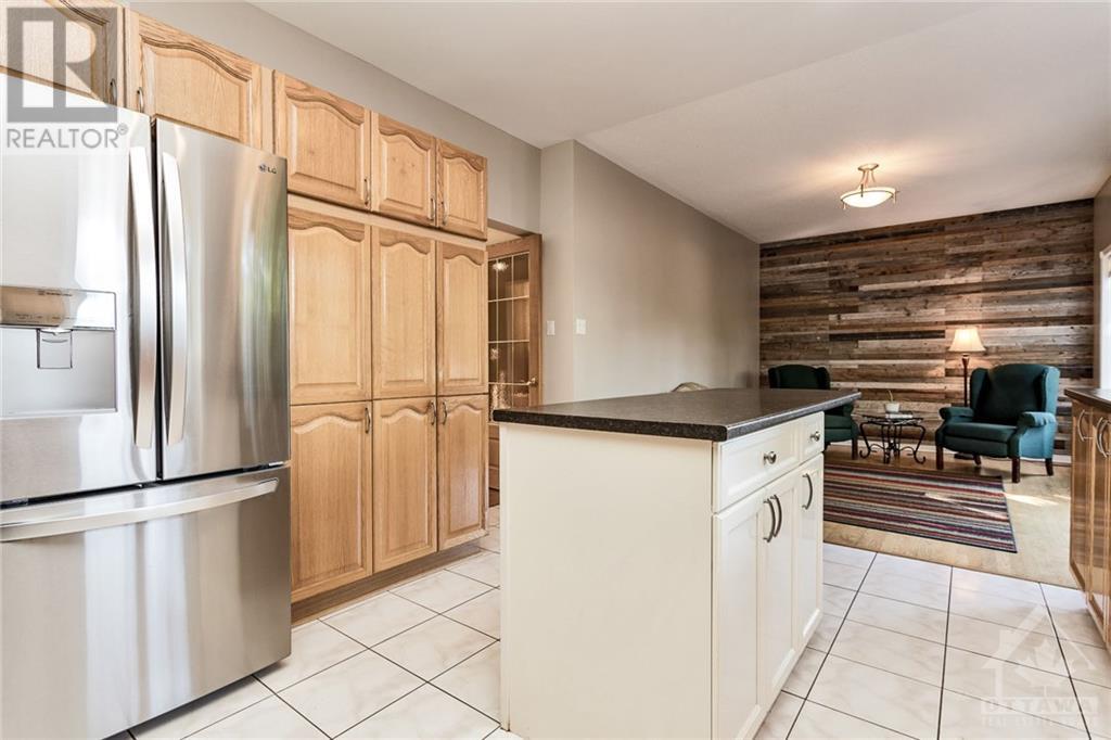 895 Scott Dupuis Way, Orleans, Ontario  K1C 7M7 - Photo 9 - 1254014