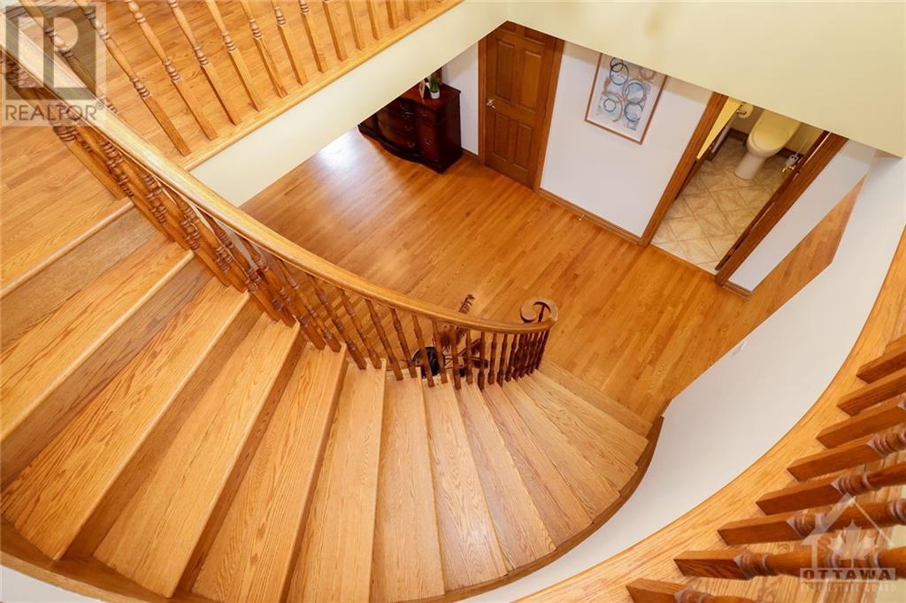 1386 Lexington Street, Nepean, Ontario  K2C 1R9 - Photo 27 - 1251356