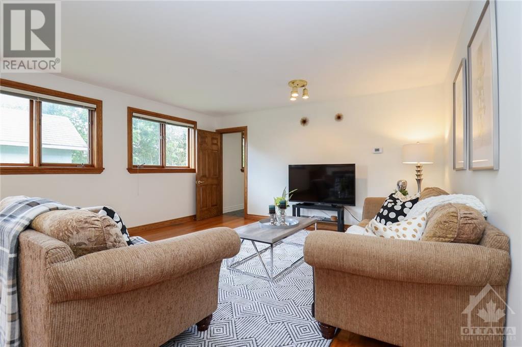 1386 Lexington Street, Nepean, Ontario  K2C 1R9 - Photo 5 - 1251356