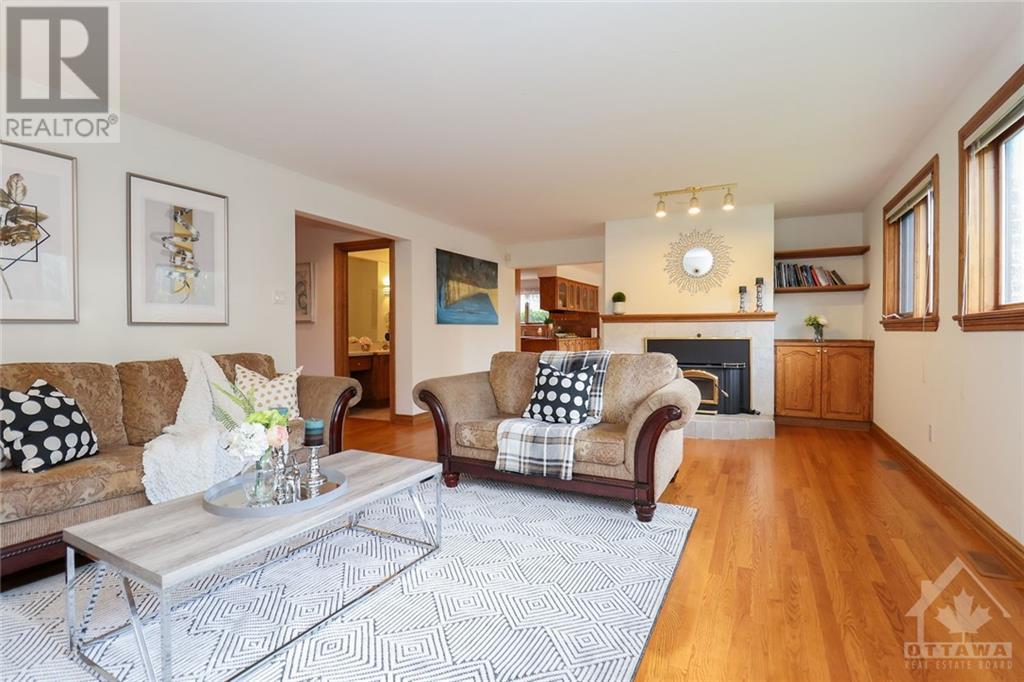 1386 Lexington Street, Nepean, Ontario  K2C 1R9 - Photo 6 - 1251356