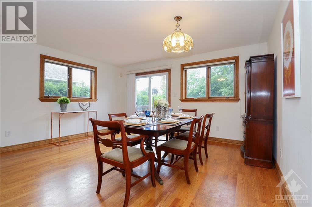 1386 Lexington Street, Nepean, Ontario  K2C 1R9 - Photo 8 - 1251356