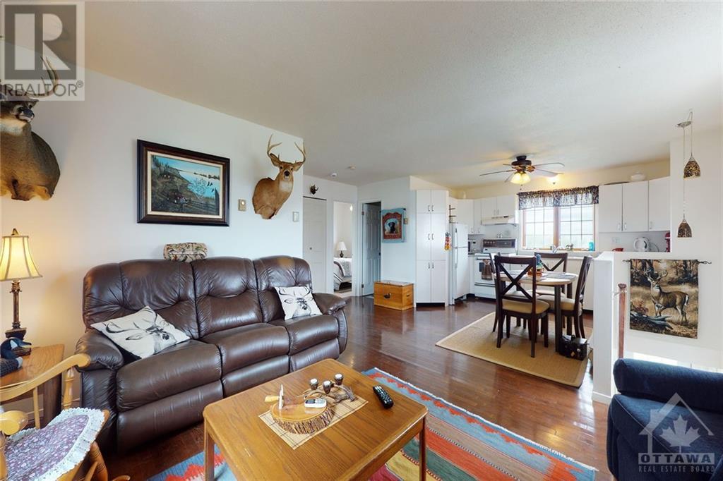 2169 County 22 Road, Cardinal, Ontario  K0E 1E0 - Photo 15 - 1255221