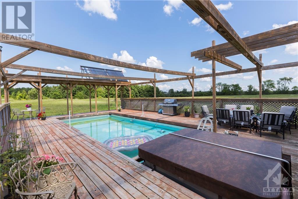 17725 Robinsons Corners Road, North Stormont, Ontario  K0C 1T0 - Photo 24 - 1253345