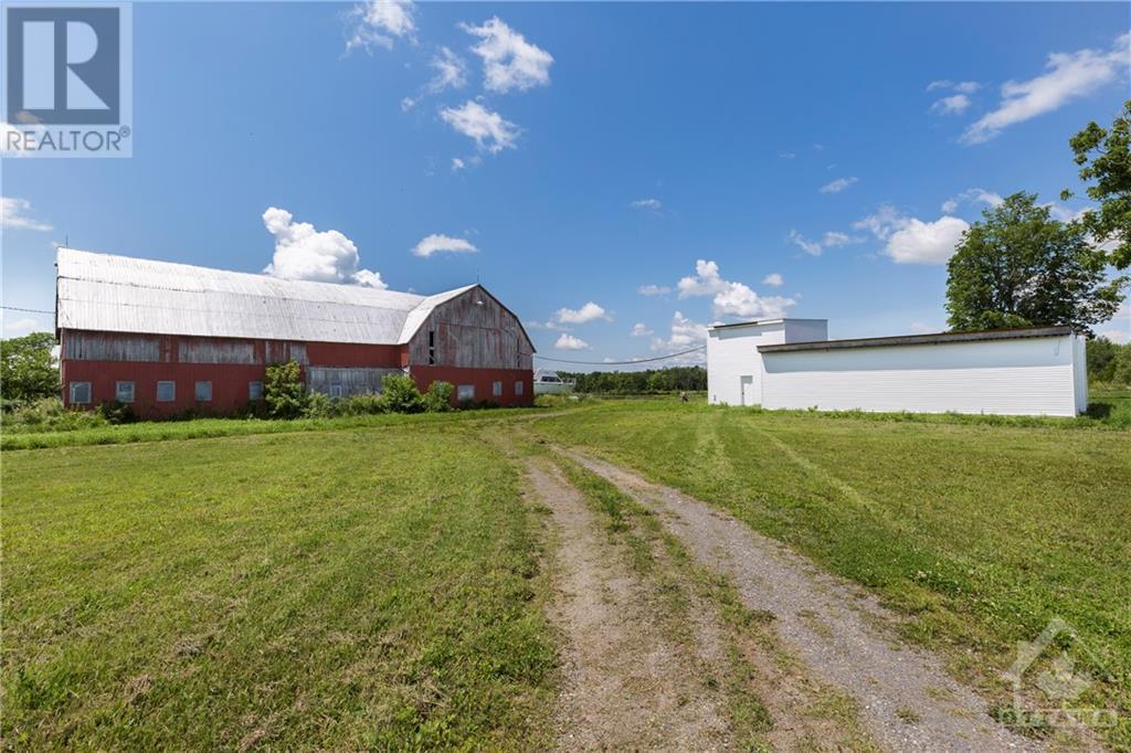 17725 Robinsons Corners Road, North Stormont, Ontario  K0C 1T0 - Photo 27 - 1253345