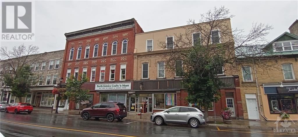 16 Gore Street E, Perth, Ontario  K7H 1H5 - Photo 2 - 1255642