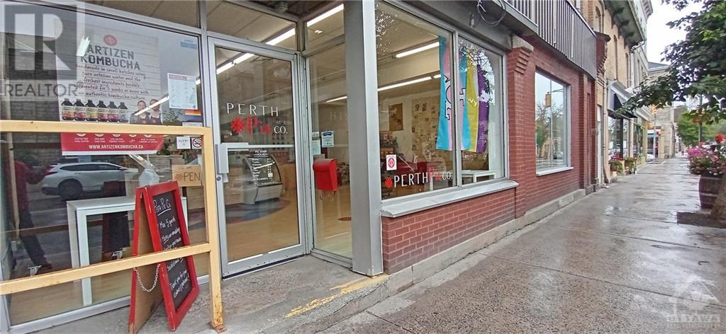 16 Gore Street E, Perth, Ontario  K7H 1H5 - Photo 6 - 1255642