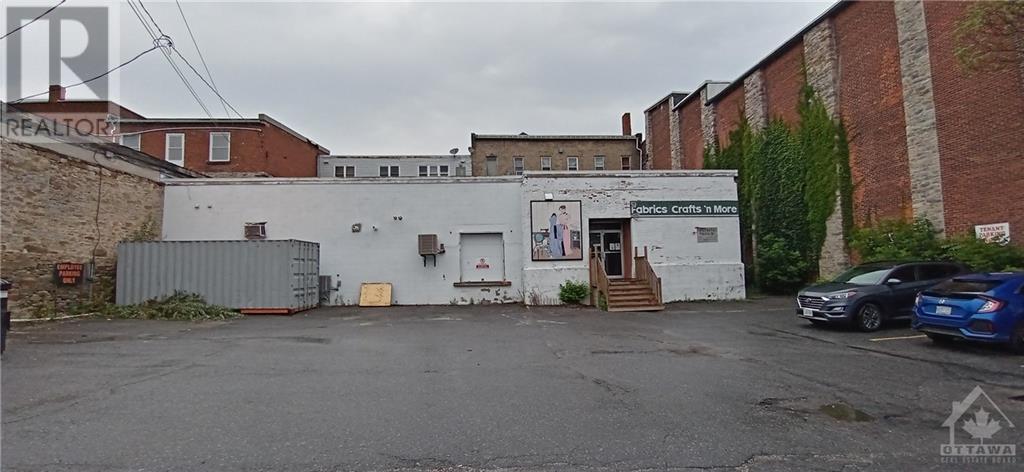 16 Gore Street E, Perth, Ontario  K7H 1H5 - Photo 8 - 1255642