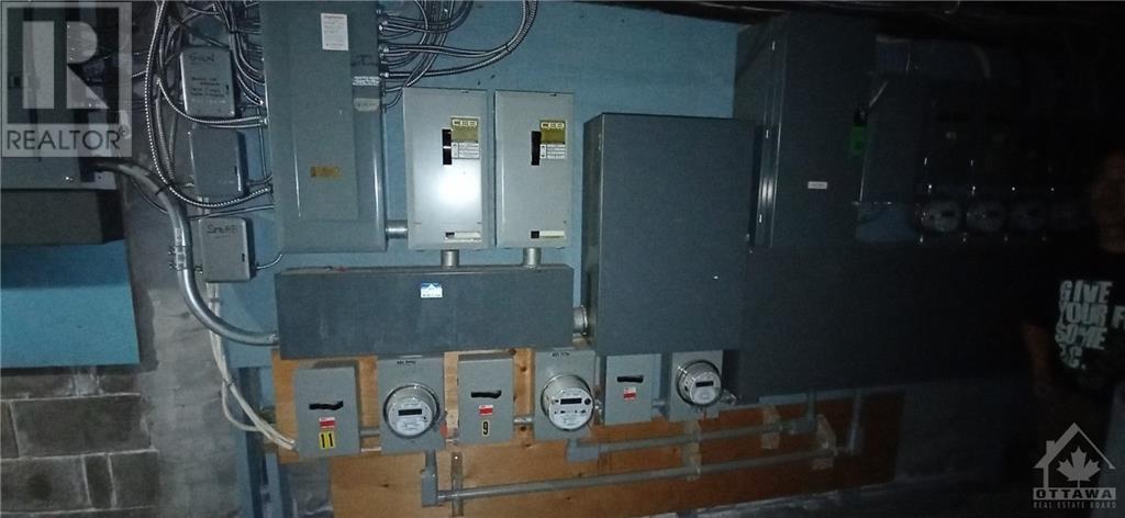 16 Gore Street E, Perth, Ontario  K7H 1H5 - Photo 9 - 1255642