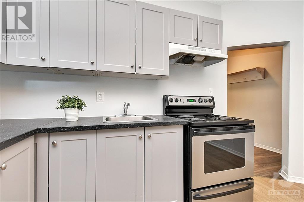 556 - 562 Gladstone Avenue, Ottawa, Ontario  K1R 5P3 - Photo 8 - 1253381