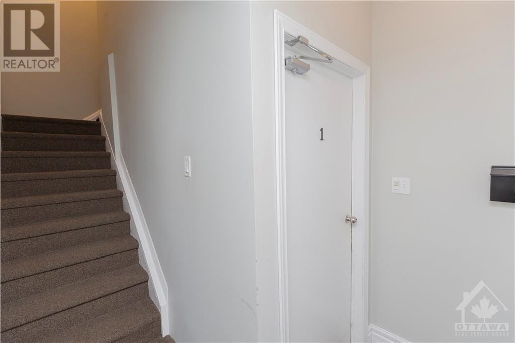 110 Glynn Avenue, Ottawa, Ontario  K1K 1S8 - Photo 4 - 1255728