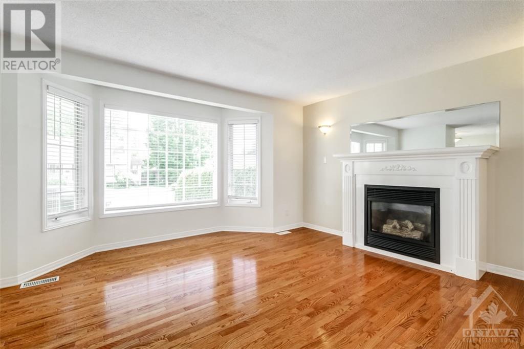 13 Starwood Road, Ottawa, Ontario  K2G 1Y7 - Photo 5 - 1256018