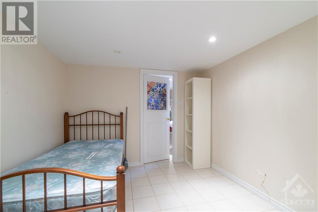 28 Rosebery Avenue, Ottawa, Ontario  K1S 1W2 - Photo 27 - 1254107