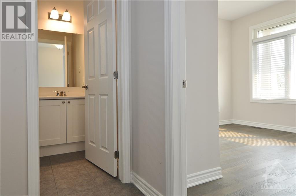 79 Baldcypress Way, Ottawa, Ontario  K2V 0N6 - Photo 5 - 1255871