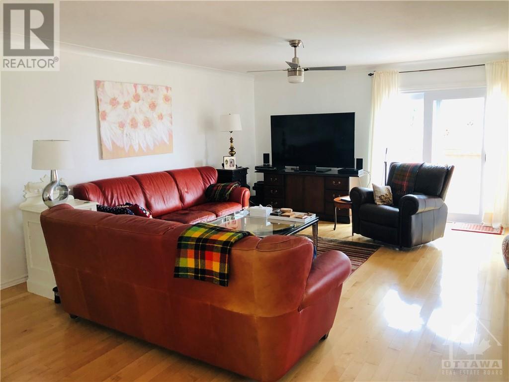 11704 Lakeshore Drive, Morrisburg, Ontario  K0C 1X0 - Photo 17 - 1256081