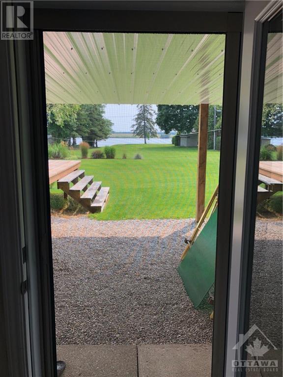 11704 Lakeshore Drive, Morrisburg, Ontario  K0C 1X0 - Photo 23 - 1256081