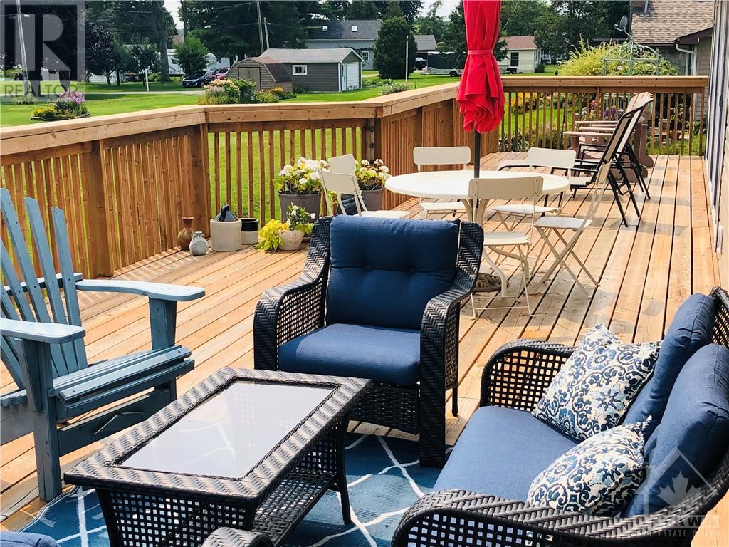 11704 Lakeshore Drive, Morrisburg, Ontario  K0C 1X0 - Photo 9 - 1256081