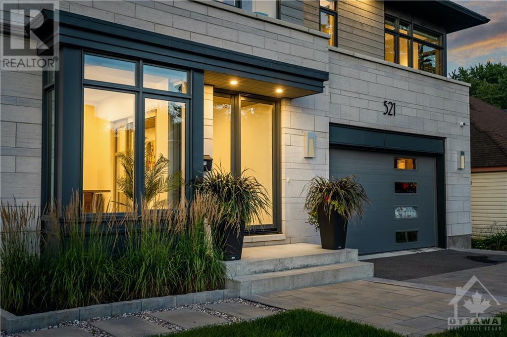 521 Westminster Avenue, Ottawa, Ontario  K2A 2T9 - Photo 2 - 1252145