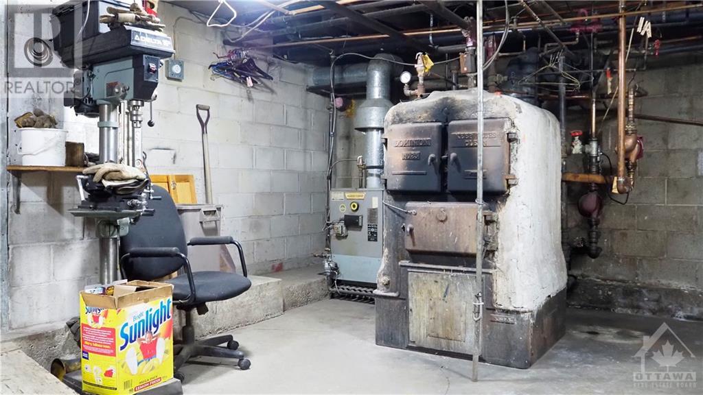 1019 Pembroke Street, Pembroke, Ontario  K8A 3M2 - Photo 26 - 1256029