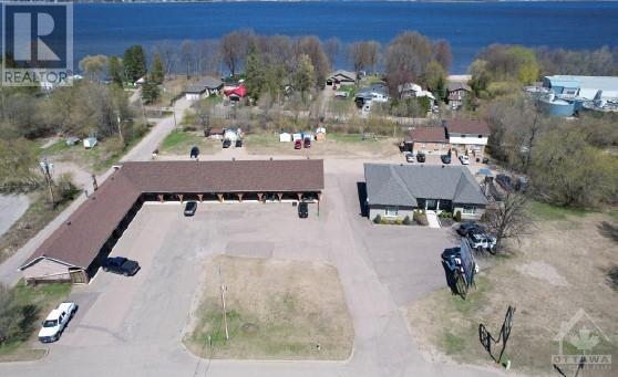 1019 Pembroke Street, Pembroke, Ontario  K8A 3M2 - Photo 3 - 1256029