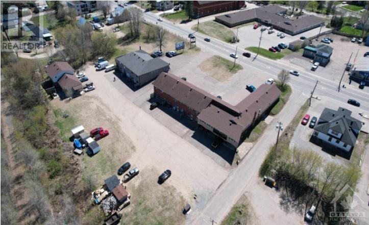 1019 Pembroke Street, Pembroke, Ontario  K8A 3M2 - Photo 4 - 1256029