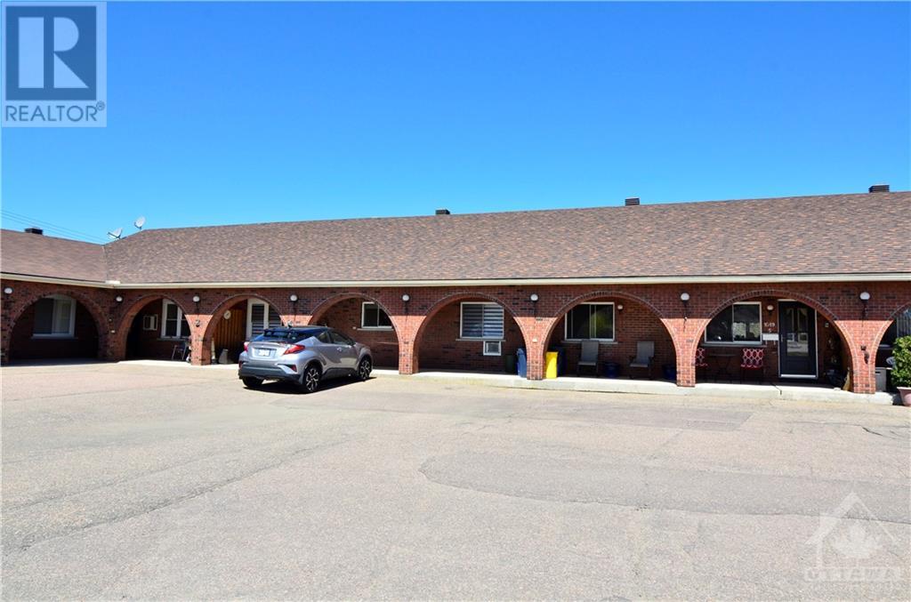 1019 Pembroke Street, Pembroke, Ontario  K8A 3M2 - Photo 8 - 1256029