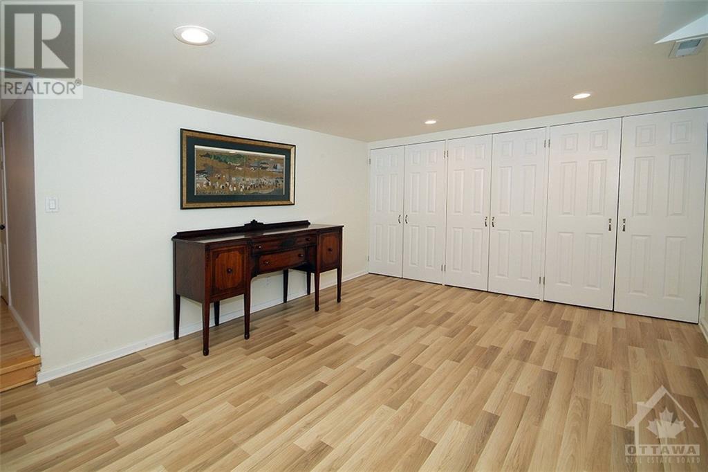 241 Hillcrest Road, Ottawa, Ontario  K1M 0J4 - Photo 19 - 1256084